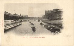 CPA Paris the Seine Vur Of the Bridge Last nine Barges