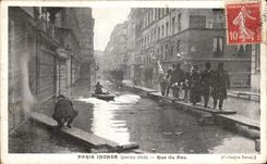 CPA Paris Inonde Rue de Eac