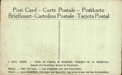 CPA Paris Place Etoile President of the Republic deposits a Crown in front of the Militaria Cenotaph