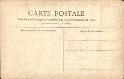 CPA Collection Small Paris Newspaper Invalides