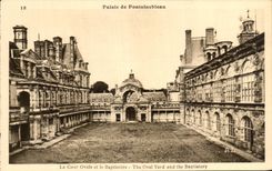 CPA Palate of Fontainebleau Oval Court and the Baptistry