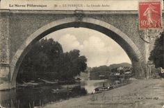 CPA the Picturesque Marne Perreux La Grande Arche
