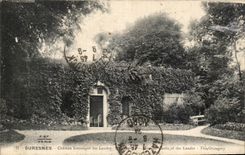 El castillo historico de CPA Suresnes del amarra