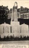 CPA Nogent on the Marne War memorial raised with the Glory of hairy Nogentais 1914 1918 Militaria