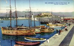 CPA Antibes Le Port le Fort Carre Bateaux