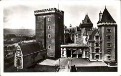 CPA Pau the Castle Keep And Frontage Is