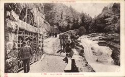 CPA Les Hautes Pyrenees Cauterets Source Mauhourat