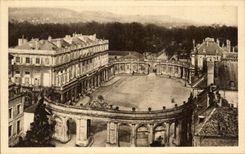 CPA Nancy L'Hemicycle de la Carriere Palais du Gouvernement