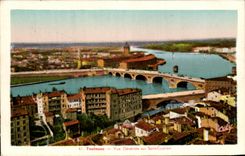 CPA Toulouse Vue Generale sur Saint Cyprien