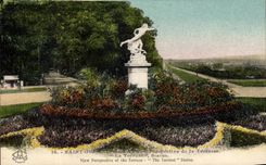 CPA Saint Germain en Laye Perspective de la terrasse Le Torrent statue