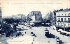CPA Toulouse Carmefour De La rue D'Aslace Lorraine Et Du Boulevard De Strasbourg Tramway