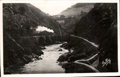 CPA Itxassou Falls of the step of Roland Passage of the Train