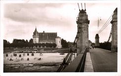 VINTAGE POSTCARD Sully On the Loire Castle