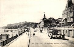 CPA Le Havre Le Boulevard Maritime et La Heve Tramway