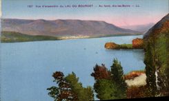 CPA Aix Les Bains Vue d Ensemble du Lac Du Bourget Au font 