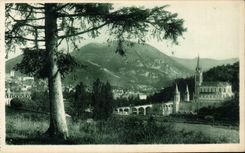 VINTAGE POSTCARD Beautiful Landscapes of France the Heavy Pyrenees View