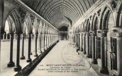 VINTAGE POSTCARD Mont Saint Michel L Posts Abbey of the cloister