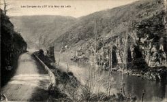 CPA Les Gorges du Lot a La Nau de Leth 