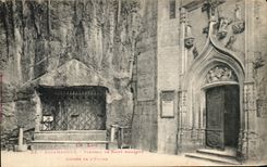 CPA Rocamadour Tombeau De Saint Amadour entree de l eglise