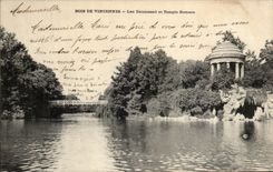 VINTAGE POSTCARD Wood De Vincennes Lake Daumesnil and Temple Romain
