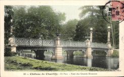 CPA Chateau de Chantilly Le Parc Pont des Grands Hommes