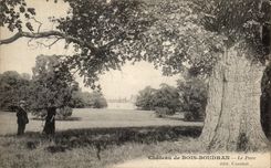 VINTAGE POSTCARD Castle Boudran Wood the Park