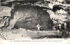 CPA Baume Les Messieurs Interieur des Grottes Salle Des Petis Lacs