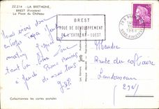 CPM La Bretagne Brest La Place Du Chateau 