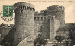 CPA Brest Le Chateau Tour D Azenor et Le Donjon 