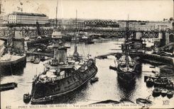 CPA Brest Vue Prise Du Chateau Bateaux