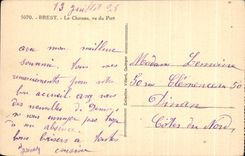 CPA Brest Le Chateau Vu Du Port Bateaux