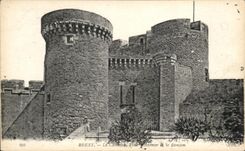CPA Brest Le Chateau Tour Azenor Le Donjon 