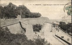 CPA Brest Les Remparts Vues Du Cours Dajot 