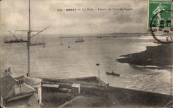 CPA Brest La Rade Entree Du Port De Guerre 