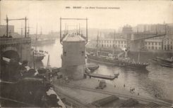 CPA Brest Le Pont Tournant s ouvrant Bateau