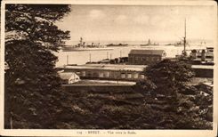 CPA Brest Vue Vers La Rade Bateaux