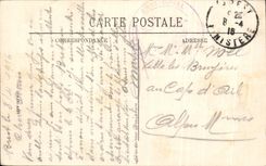 CPA Brest La Grue Et Le Duguay Trouin Bateau