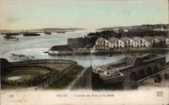 CPA Brest L Entree Du Port Et La Rade Bateaux