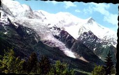 CPM Chamonix Mont Blanc Vue Generale sur le massif du Mont Blanc et glacier des Bossons