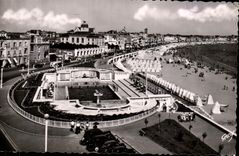 VINTAGE POSTCARD Sands D Olonne the Swimming pool and the Beach