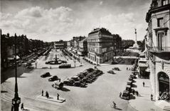VINTAGE POSTCARD Bordeaux Course of the Gobineau House and Allees of Tourny
