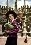 CPM La Bretagne En Coueurs Sonneur de Biniou de Plougastel Daoulas Folklore