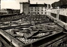 CPSM Villandry Le Chateau Les Jardins D Ornement 