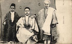 VINTAGE POSTCARD Arab rich person