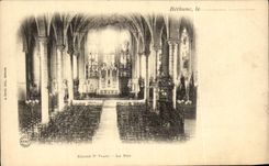 VINTAGE POSTCARD Bethune Church St Vaast the Nave