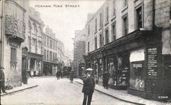 VINTAGE POSTCARD Hexham Drills Street
