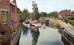 VINTAGE POSTCARD To rivet Kennet Newbury