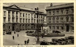 VINTAGE POSTCARD Milano Piazza della Scala E Monumento has Leonardo da Vinci