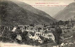 VINTAGE POSTCARD Los Pirineos Valley of Aran the general Vista