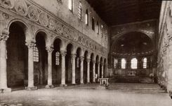 Basilica S Apollinare de Ravena Interno de la POSTAL de la VENDIMIA en clase